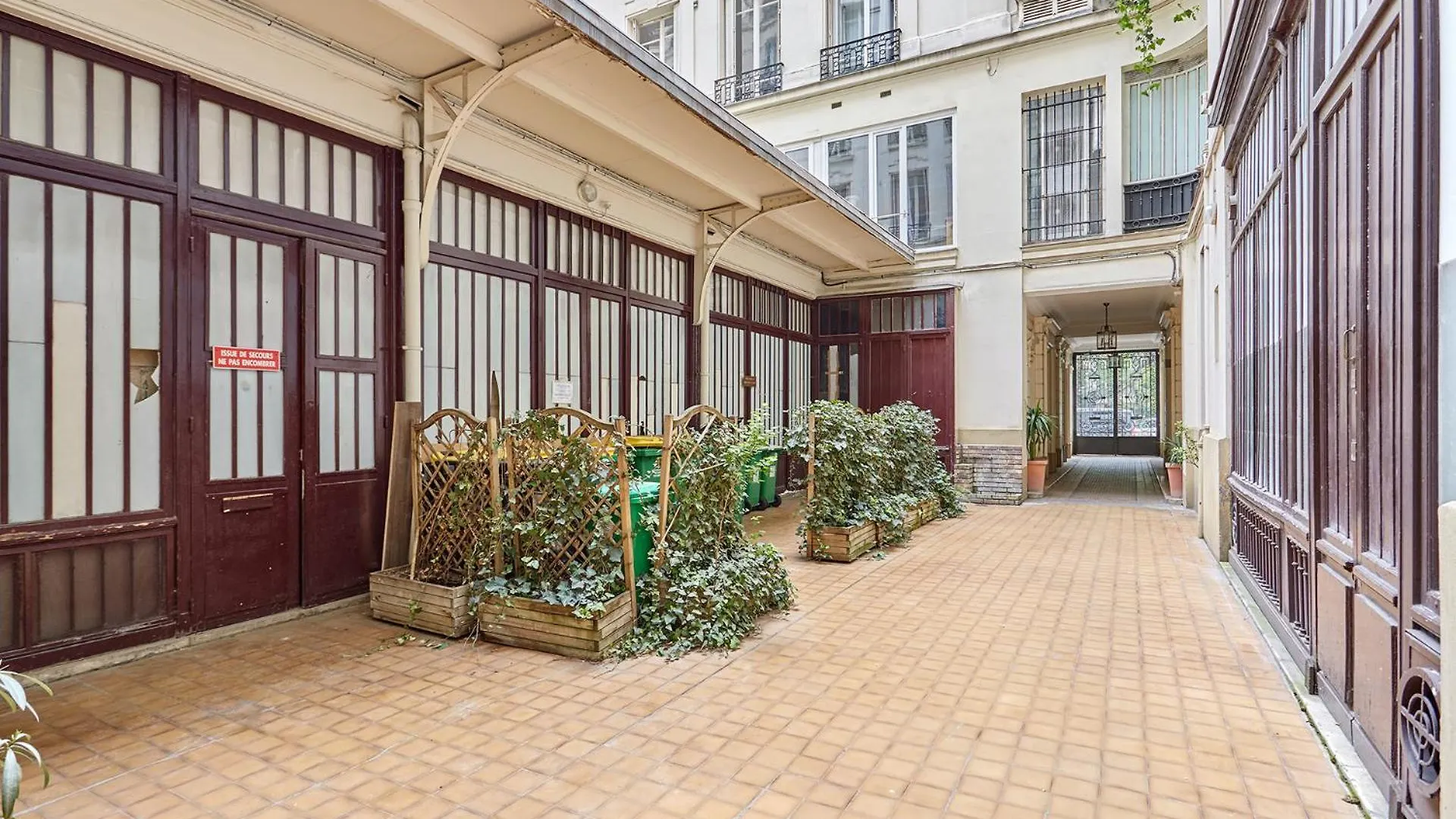 Exceptional 3 Bedrooms Heart Of By Prestige